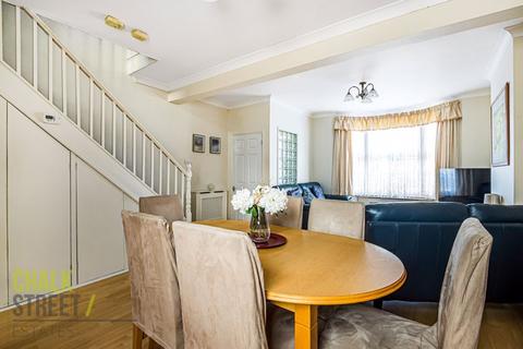 66 Kenneth Road, Romford, RM6 6LP