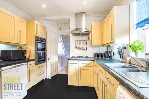 66 Kenneth Road, Romford, RM6 6LP
