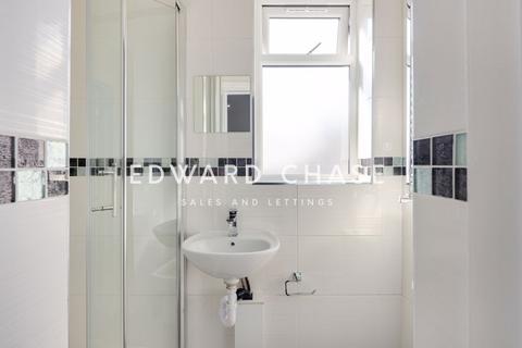 undefined, Connaught Road, Seven Kings, IG1