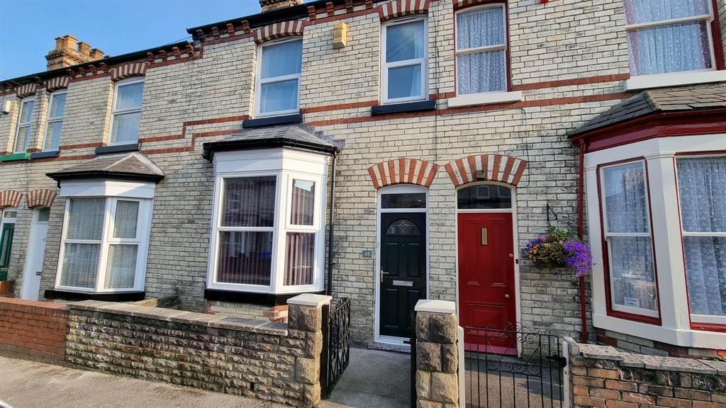 Stepney Avenue, Scarborough 2 bed terraced house £675 pcm (£156 pw)