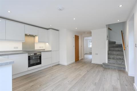 20a Pool Road, West Molesey, KT8 2HE