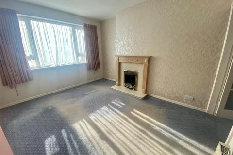 15 Forest Close, Sutton Coldfield, B74 2JY