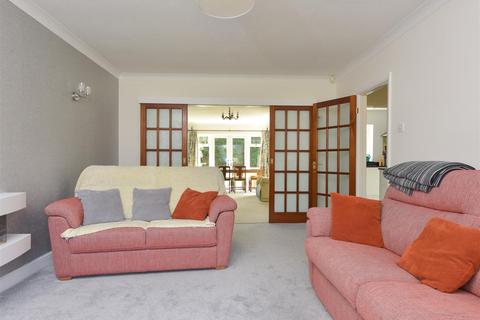 28 Gleneagles Drive, Sutton Coldfield, B75 6UN