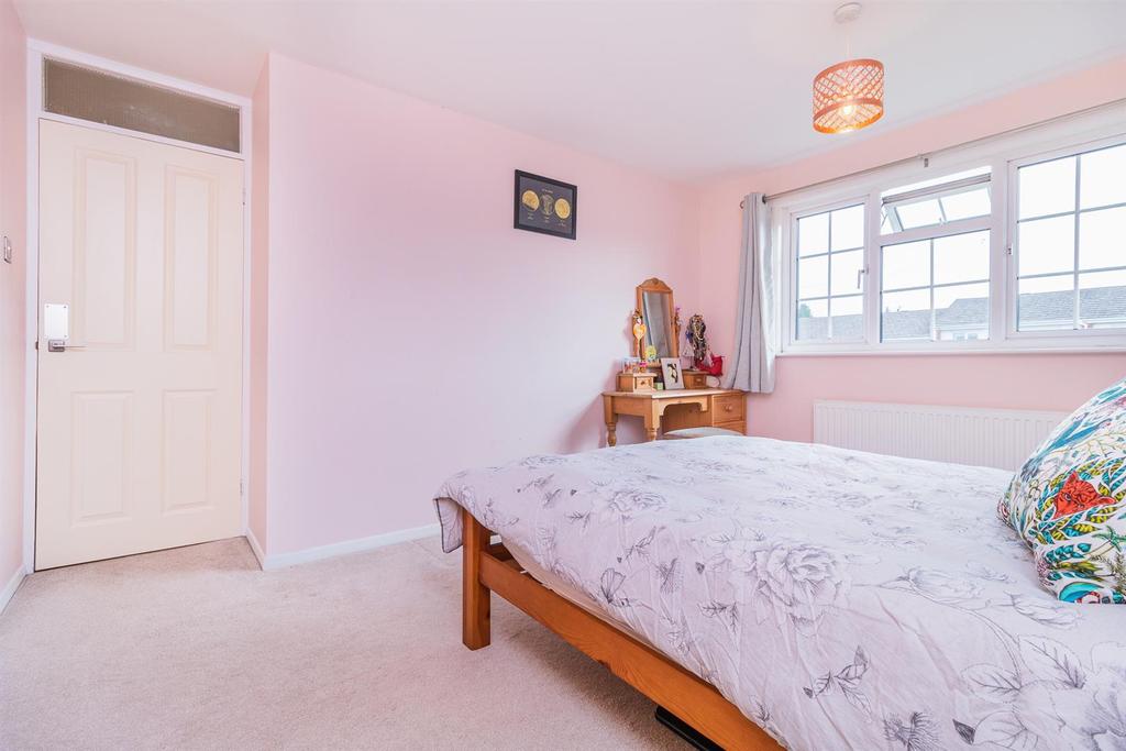 16 The Oval-The-Oval-Guildford-semi-detached-house