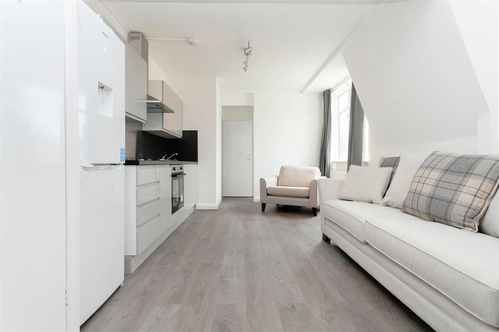 Reception/Kitchen