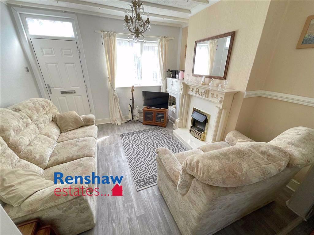 Wade Avenue, Ilkeston, Derbyshire 2 bed end of terrace house £125,000