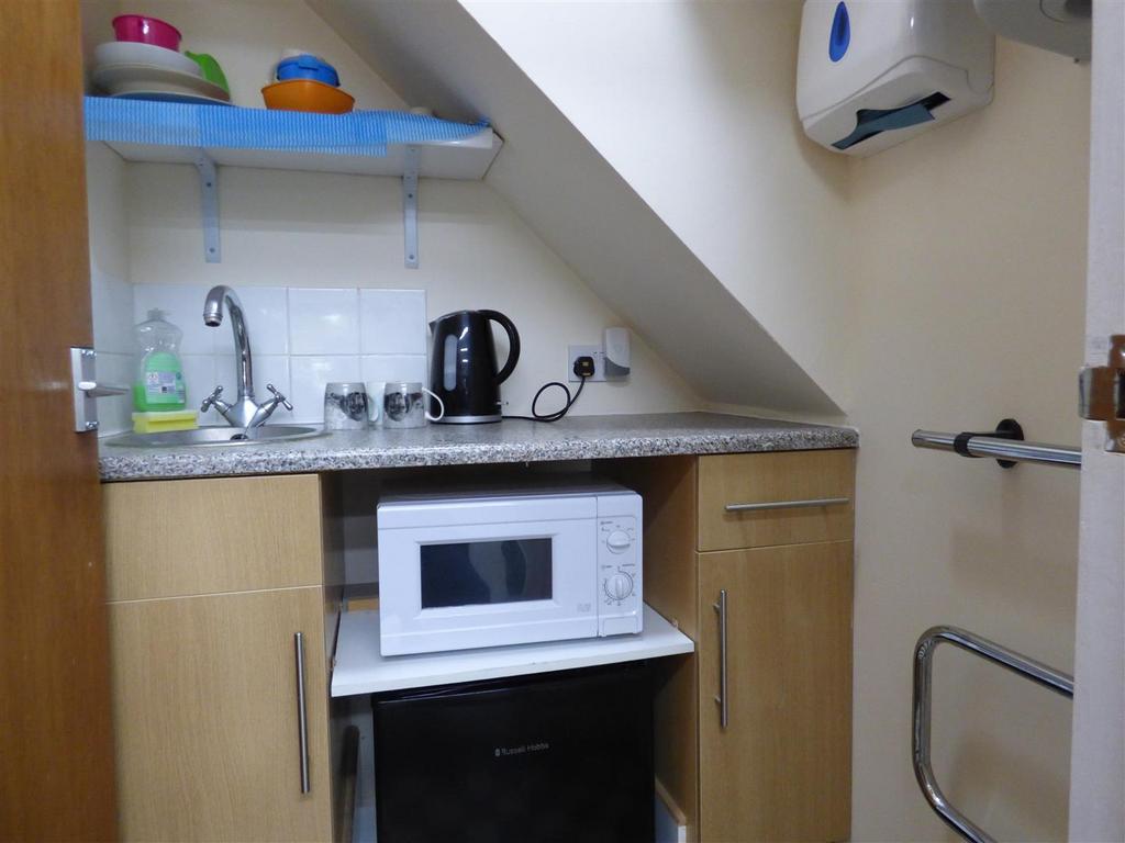Kitchenette