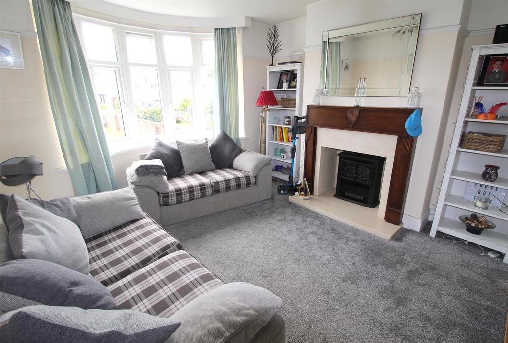 Pyle Road, Swansea 3 bed semidetached house £375,000
