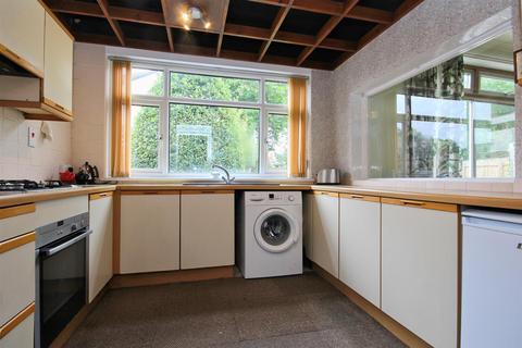 4 Carr Lane, Willerby, Hull, HU10 6JW