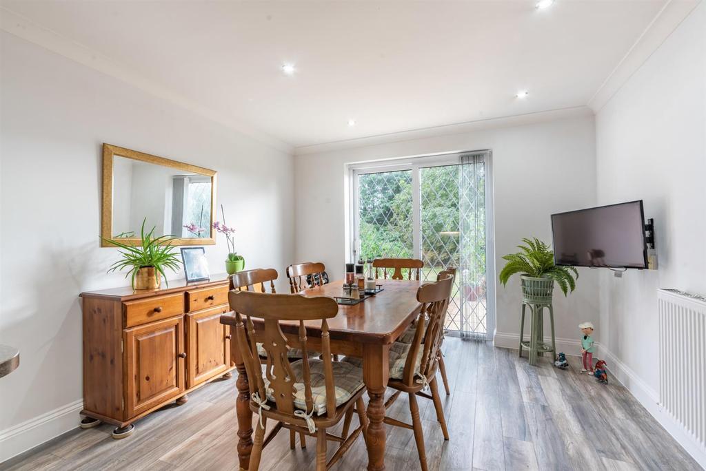 8477978-interior05.jpg