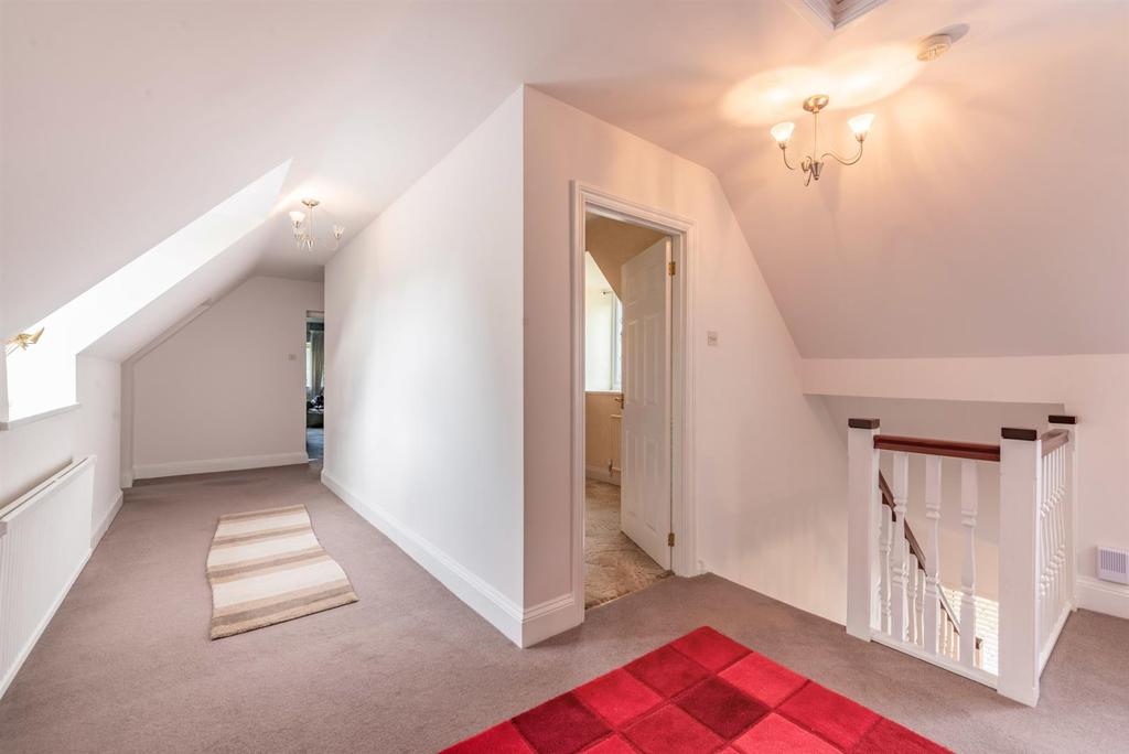 8477978-interior26.jpg