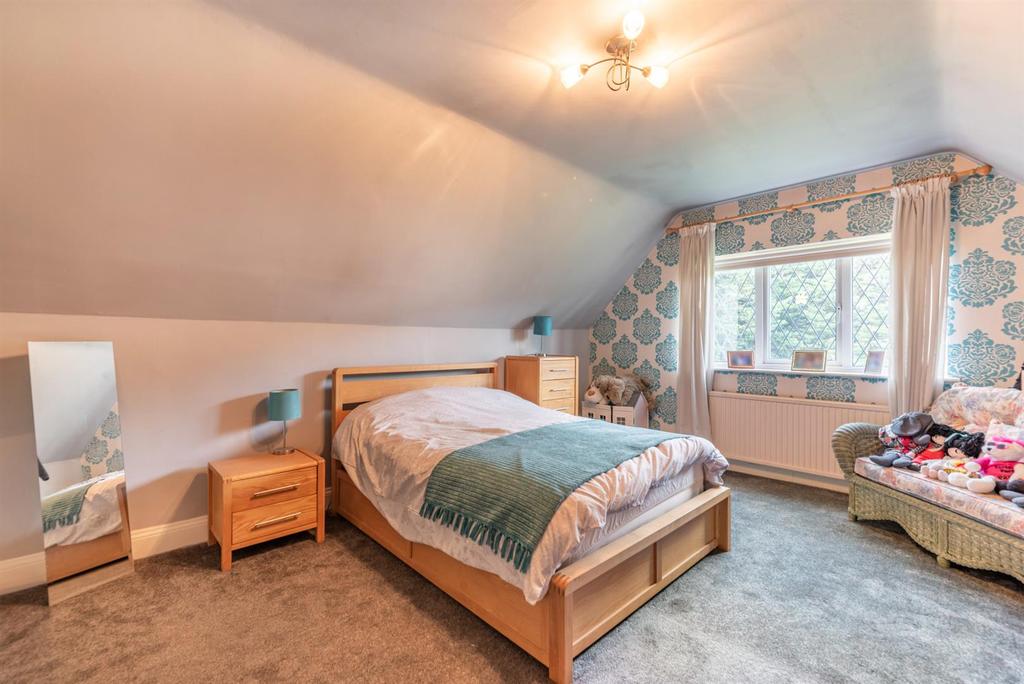 8477978-interior22.jpg