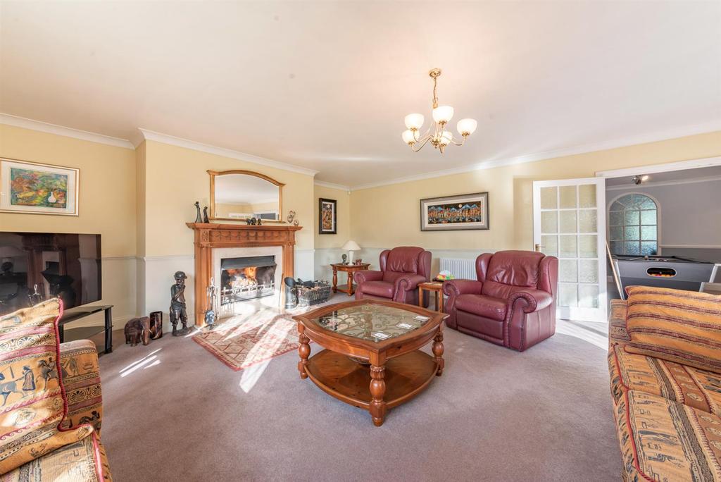 8477978-interior13.jpg