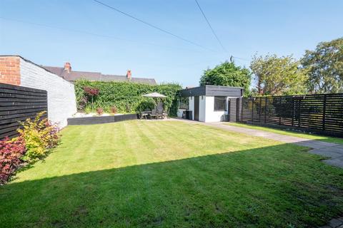 9 Barnes View, Sunderland, SR4 7PZ