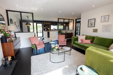 9 Barnes View, Sunderland, SR4 7PZ