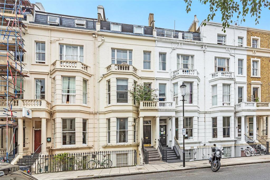 Longridge Road, London, SW5 2 bed apartment £775,000