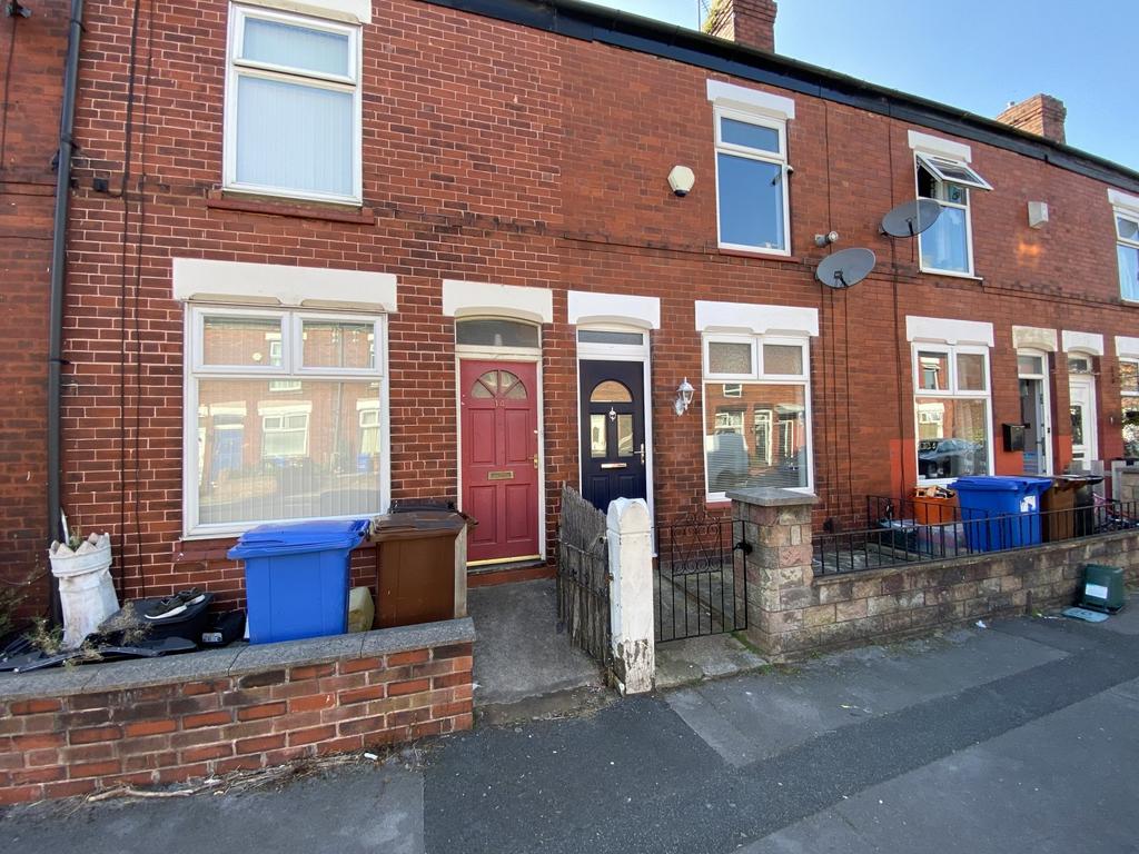 Barnsley Street, Offerton, Stockport, SK1 2 bed terraced house £775