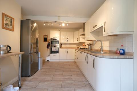 39 Green Road, Hall Green, Birmingham, B28 8DA