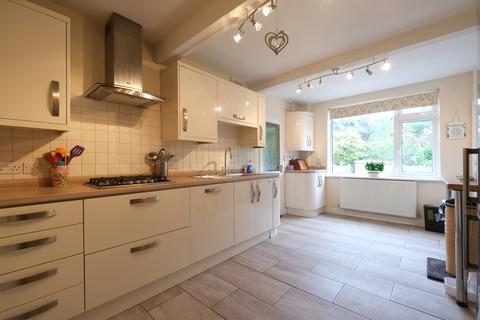 39 Green Road, Hall Green, Birmingham, B28 8DA