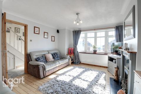 100 Grampian Way, Luton, LU3 3HE
