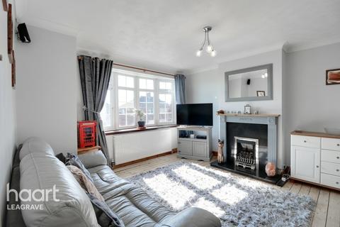 100 Grampian Way, Luton, LU3 3HE