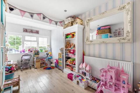 22 Ullswater Close, Bromley, BR1 4JF