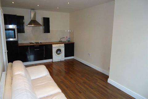 2 bedroom flat to rent, St Marys Road, Garston