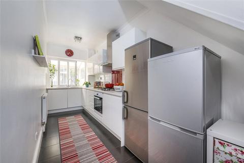 15 Parsonage Street, London, E14 3DB