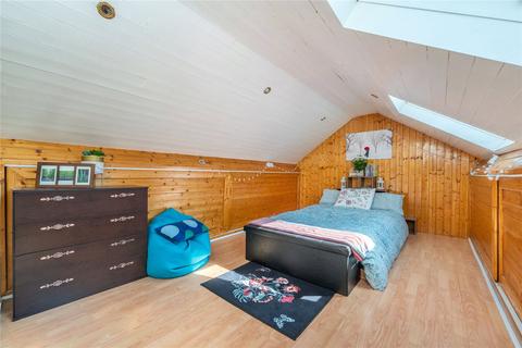 15 Parsonage Street, London, E14 3DB