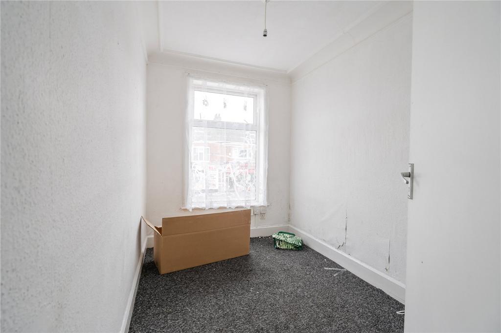 Flat 2 Bedroom 2