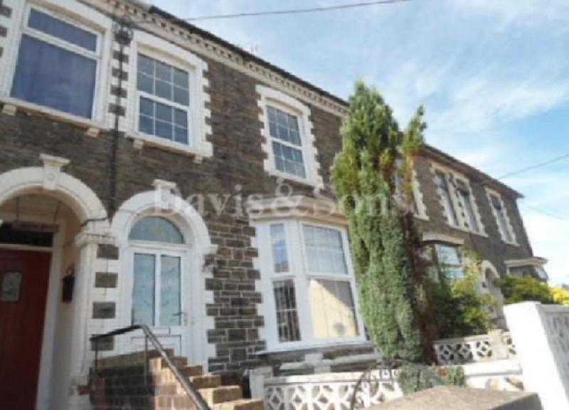 Wainfelin Road, Pontypool... 2 bed terraced house £140,000