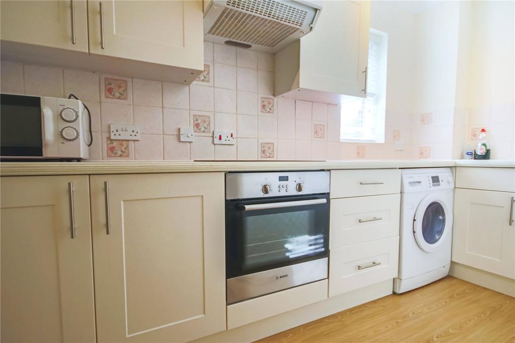 Hythe Close, Bracknell, RG12 1 bed end of terrace house £875 pcm (£