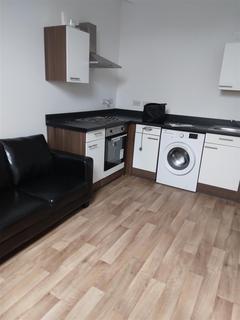 Studio to rent, Jubilee Drive, Liverpool