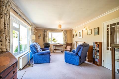 17 Summerfield Rise, Goring, Reading, RG8 0DS