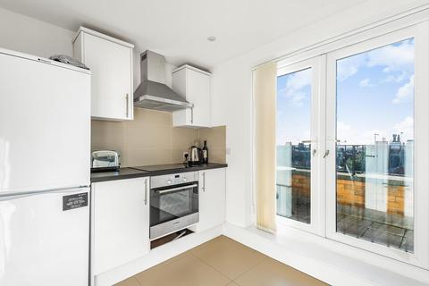 Flat 2, 53 Tottenham Lane, London, N8 9BD