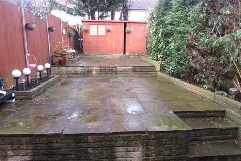 131 Abbots Road, Edgware, HA8 0RX