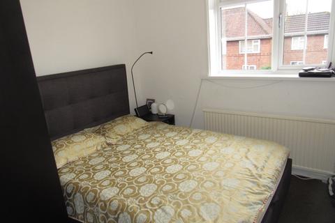 131 Abbots Road, Edgware, HA8 0RX