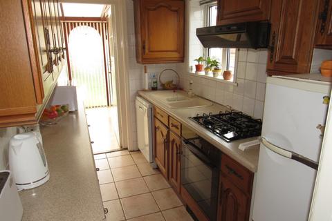 14 Springfield Mount, London, NW9 0SL
