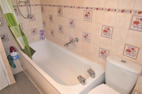 1 Fryent Fields, London, NW9 7HF