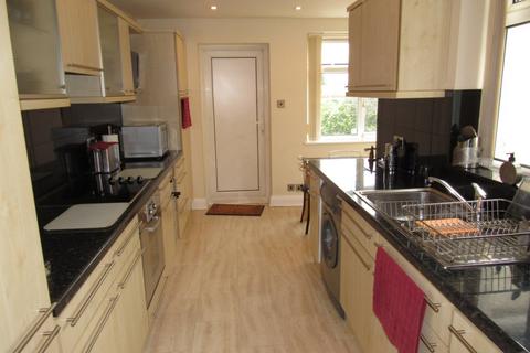 104 Wood Lane, London, NW9 7LX