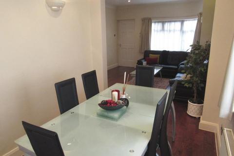 104 Wood Lane, London, NW9 7LX