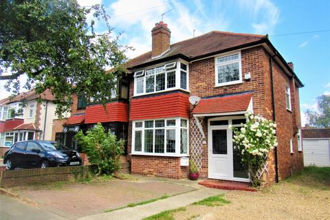 17 Hughes Road, Hayes, UB3 3AN