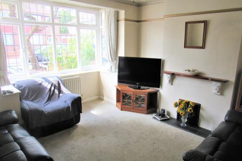 17 Hughes Road, Hayes, UB3 3AN