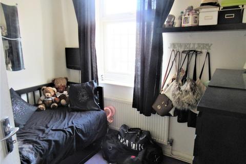17 Hughes Road, Hayes, UB3 3AN