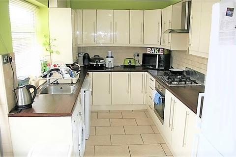14 Owen Road, Hayes, UB4 9LB