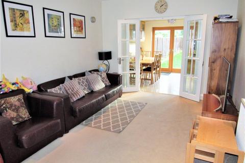 43 West Way, Edgware, HA8 9LA