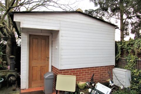 46 Abbots Road, Edgware, HA8 0RE