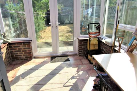 5 Coningsby Avenue, London, NW9 5BL