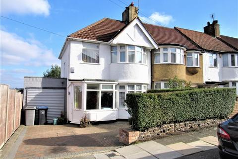 49 The Ridgeway, London, NW9 0UB