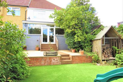 49 The Ridgeway, London, NW9 0UB